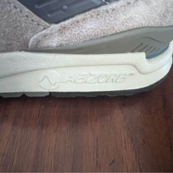 NEW BALANCE Made In USA 998 Cor MEN’s Suede Sneakers Like NEW US 8 - Picture 6 of 10